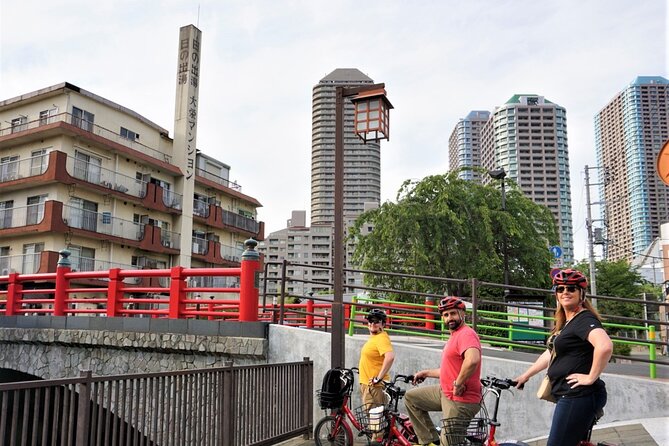 3h Tokyo E-Bike Tour: Hidden Gems, and Local Life with guide - Imperial Palace Gates and Moat Views: Photos Without the Long Detours