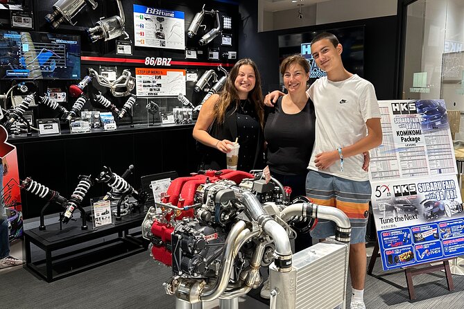 Daikoku Car Club Temporary Membership - A-PIT Super Autobacs: parts shop energy, Tokyo style