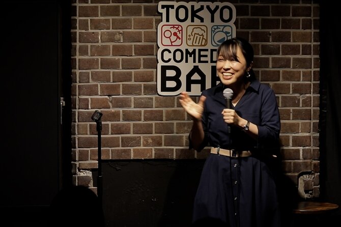 English Stand up Comedy Show - Entering Tokyo Comedy Bar without wasting time