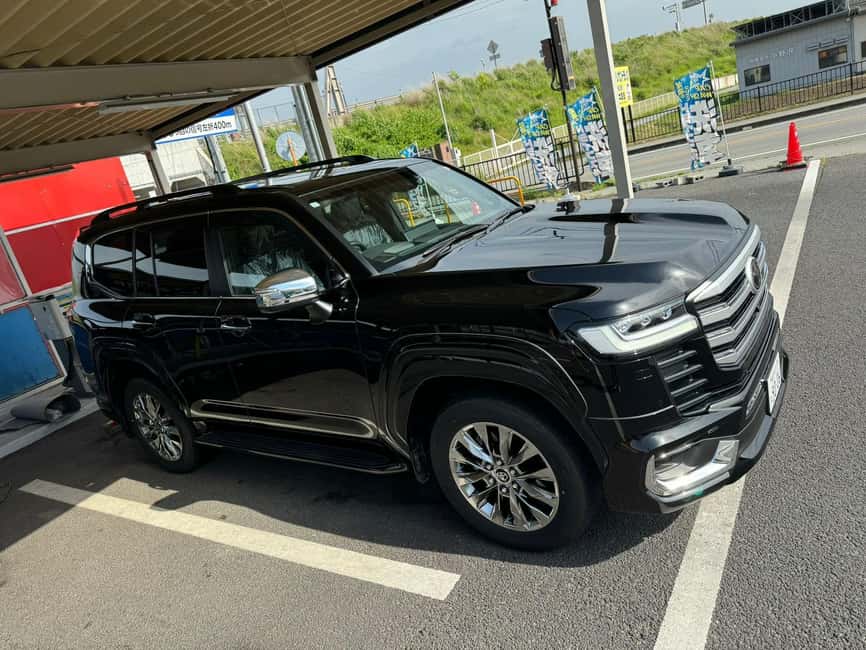From Tokyo: Mt Fuji Private Day Tour In Luxury Land Cruiser - Luxury Land Cruiser comfort from Tokyo (and who you’ll be with)