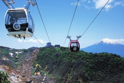 Mt. Fuji and Hakone Day Trip From Tokyo with Bullet Train Option - Shinjuku meeting point: find the LOVE statue and get moving