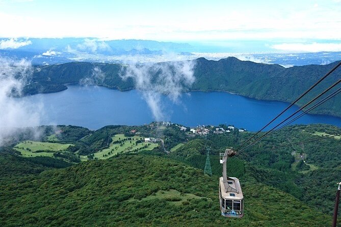Mt Fuji & Hakone Cruise, Drum Show Bus 1 Day from Tokyo Sta. Area - Lake Ashi cruise on the Sorakaze: the calm middle of the day