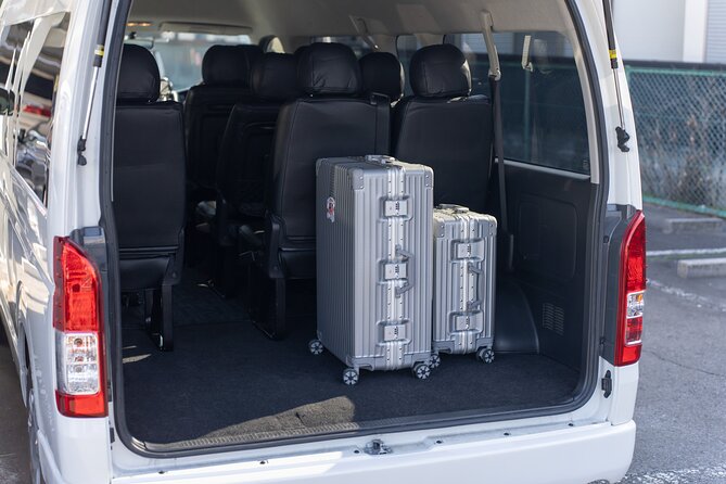 Narita Airport(NRT) Private Transfer To/From Tokyo 1-way or Round - Price and Value for Groups Up to 5