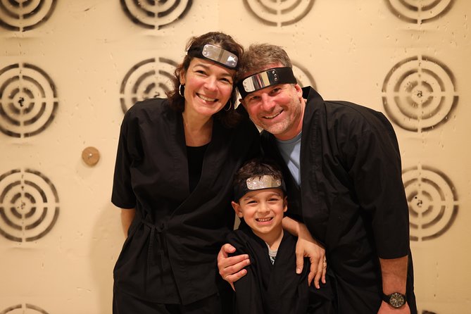 Ninja Experience (Family Friendly) at Samurai Ninja Museum TOKYO - Photo Shoot Time: The Point When Everyone Smiles