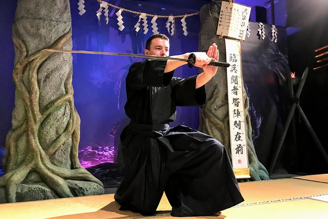 Ninja Samurai 2-hour hands-on lesson by Japanese master in Tokyo - The Instructors: English Lessons With Personality