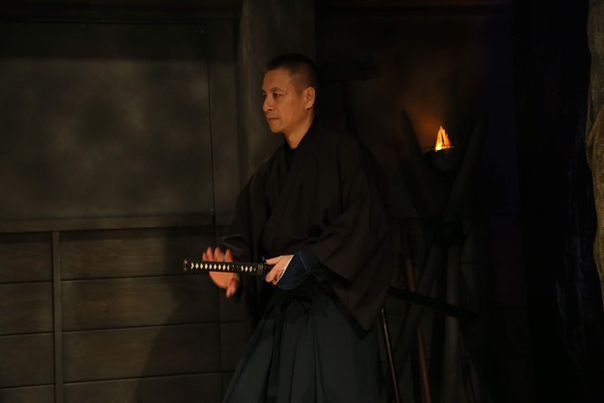 Ninja Samurai 2-hour hands-on lesson by Japanese master in Tokyo - The 2 Hours, Step by Step: Kuji-In, Ninja Tools, Samurai Sword