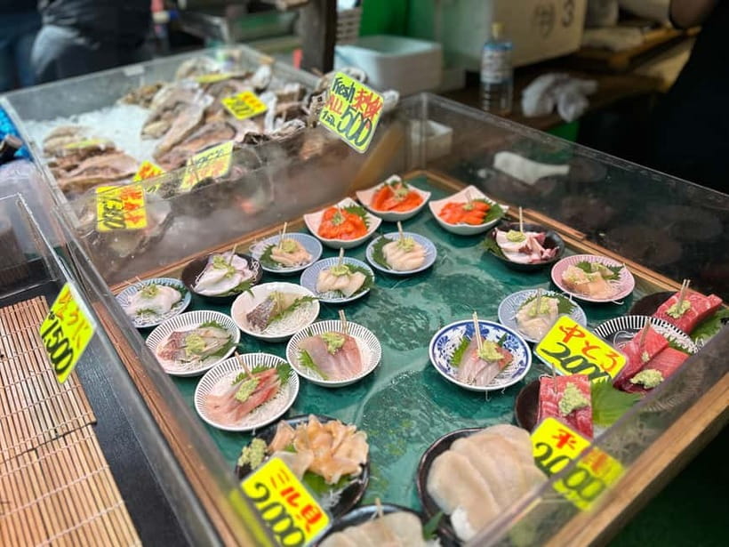 Private Toyosu & Tsukiji Market Adventure with Tuna Auction - Should You Book This Private Toyosu & Tsukiji Market Adventure?