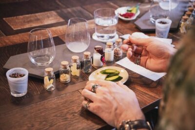 Sake Omakase in Tokyo: Guided Tasting by Certified Sommeliers - What 2 hours feels like with seven sakes and unlimited refills