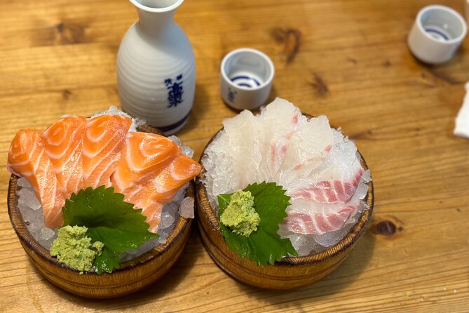 Shinjuku: Food Tour – 15 Dishes at 4 Eateries - Eating 15 Dishes: Expect Variety, Some Surprises, and a Lot of Food