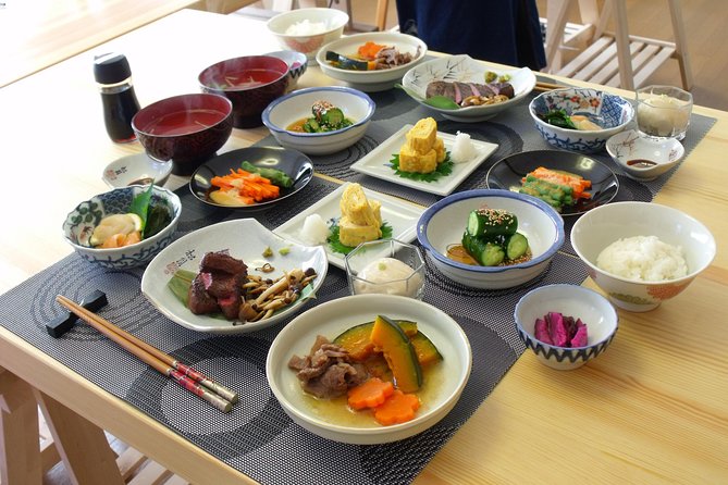 Small-Group Wagyu Beef and 7 Japanese Dishes Tokyo Cooking Class - Key Things That Make This Cooking Class Work