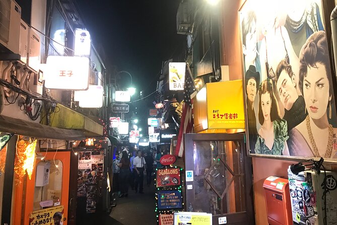 The Dark Side of Tokyo - Night Walking Tour Shinjuku Kabukicho - The narrow bar district: where small choices matter