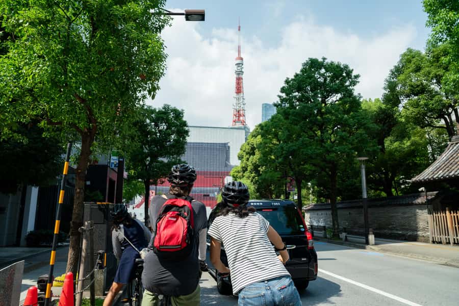 Tokyo: 3-hour Guided E-Bike Tour of the City's Hidden Gems - Passing Ginza and the Imperial Palace Area Without the Transit Grind
