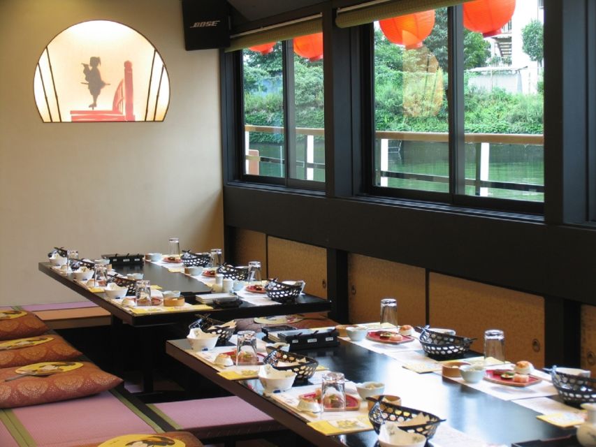 Tokyo Bay: Traditional Japanese Yakatabune Dinner Cruise - Who should book this dinner cruise (and who might not love it)