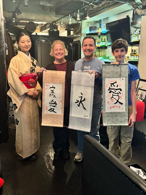 Tokyo: Calligraphy on Kanji Fan & Scroll with Drink - Your first lesson: brush strokes that actually make sense