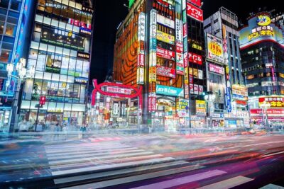 Tokyo Cyberpunk Street Photo Tour - Getting started at Happy Lemon Keio Shinjuku (7:00 pm)