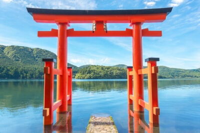 Tokyo Day Tour in Mt. Fuji, Lake Ashi Cruise and Owakudani Cable - Hakone Shrine and the Lake Ashi Torii: A Good Start for Early Views