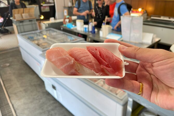 Tokyo Food Tour Taste Fresh Delights at Tsukiji Market - Tsukiji Outer Market: why a guide beats wandering