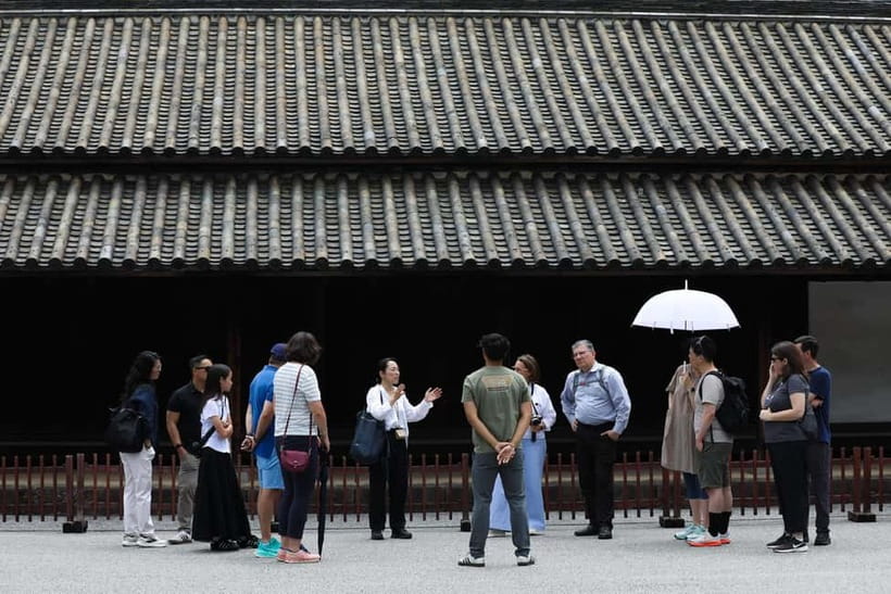 Tokyo: Imperial Palace East Gardens Walking Tour - Honmaru remnants: where you read the castle’s defenses