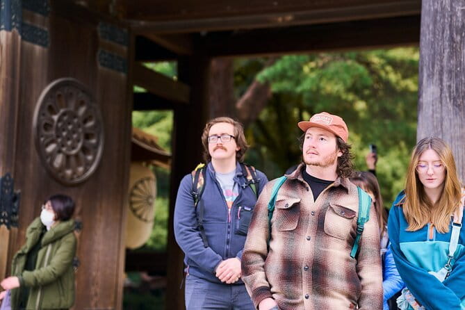 Tokyo: Meiji Shrine Walking Tour — Shintoism & Imperial System - Shinto manners at Meiji Jingu: purification, prayers, and context