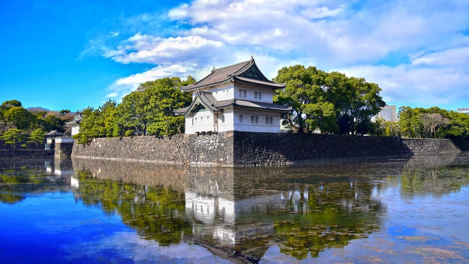 Tokyo: Private City Highlights Tour with Local Guide - Imperial Palace Outer Gardens: Calm, Structure, and Symbolic Tokyo