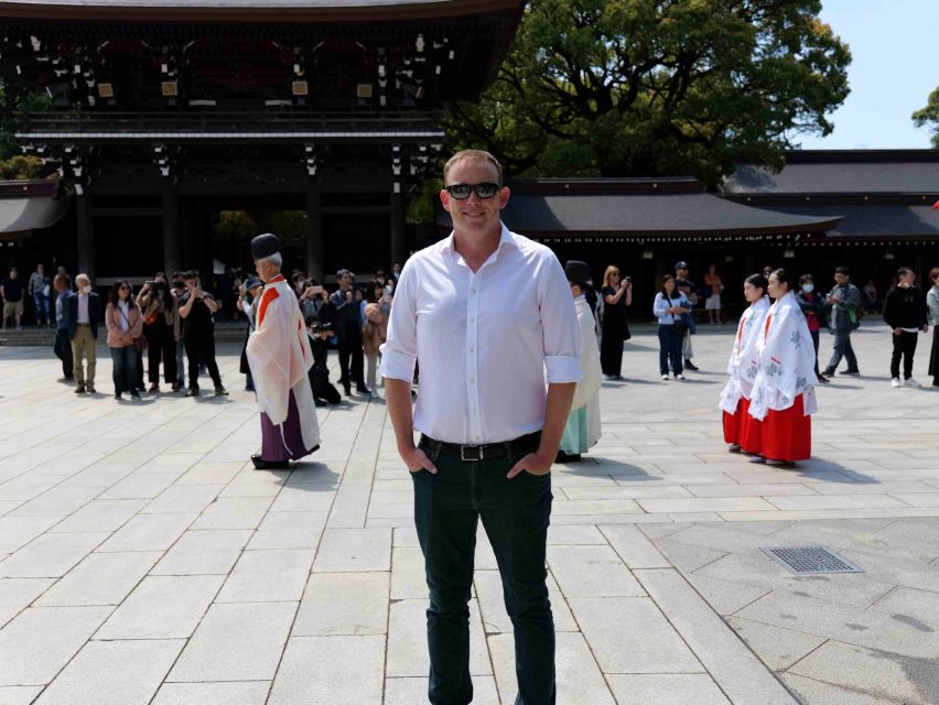 Tokyo: Private Custom Walking Tour with Local Guide - Picking Your Starting Point: Hotel Pickup and Real Meeting Flexibility