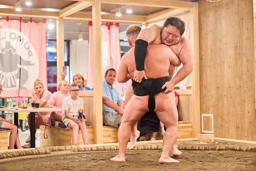 Tokyo Sumo Experience: Chanko & Mochi with a Former Pro - Tips to Make Your Two Hours Go Smoothly