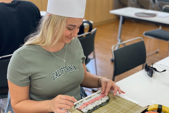 Tokyo Sushi Making Class in Tsukiji with Professional Chef - Who Should Book This Tsukiji Sushi-Making Class