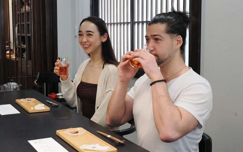 Tokyo: Traditional Tea Ceremony with a Tea Master - Certificate and group photo: the keepsake you’ll actually use