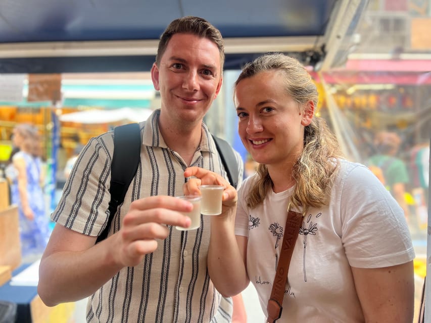Tokyo: Tsukiji Fish Market Guided Walking Tour - Tsukiji Hongan-ji: the temple stop that gives meaning to the food
