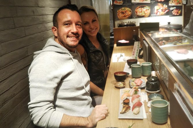 Tsukiji Food and Toyosu Market with Government-Licensed Guide - Meeting Up and Getting Around Without a Taxi
