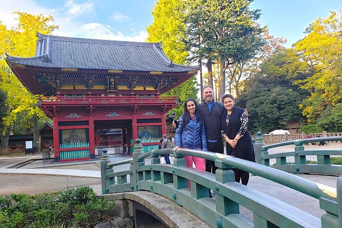 Yanaka Walking Tour: Historic and Traditional District of Tokyo - A very old shrine and the Yanaka Ginza snack street